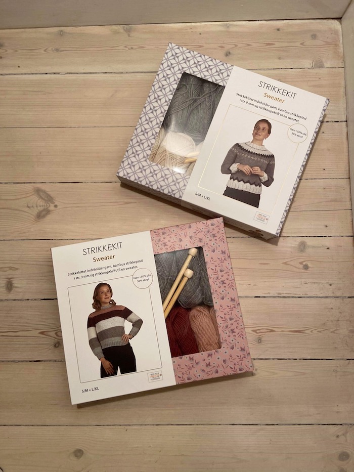 My knit kit is out